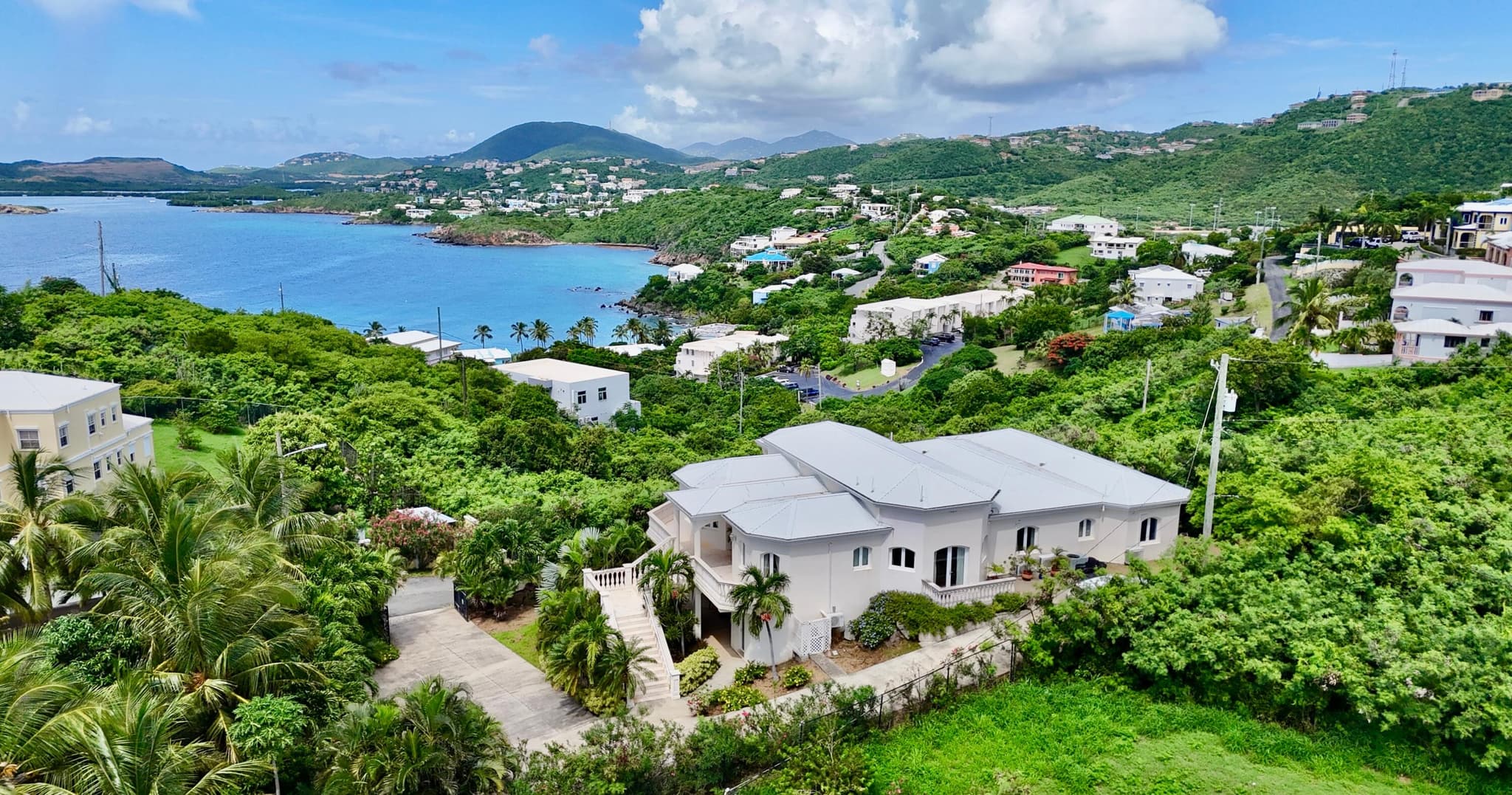 7-Bedroom Home in St. Thomas