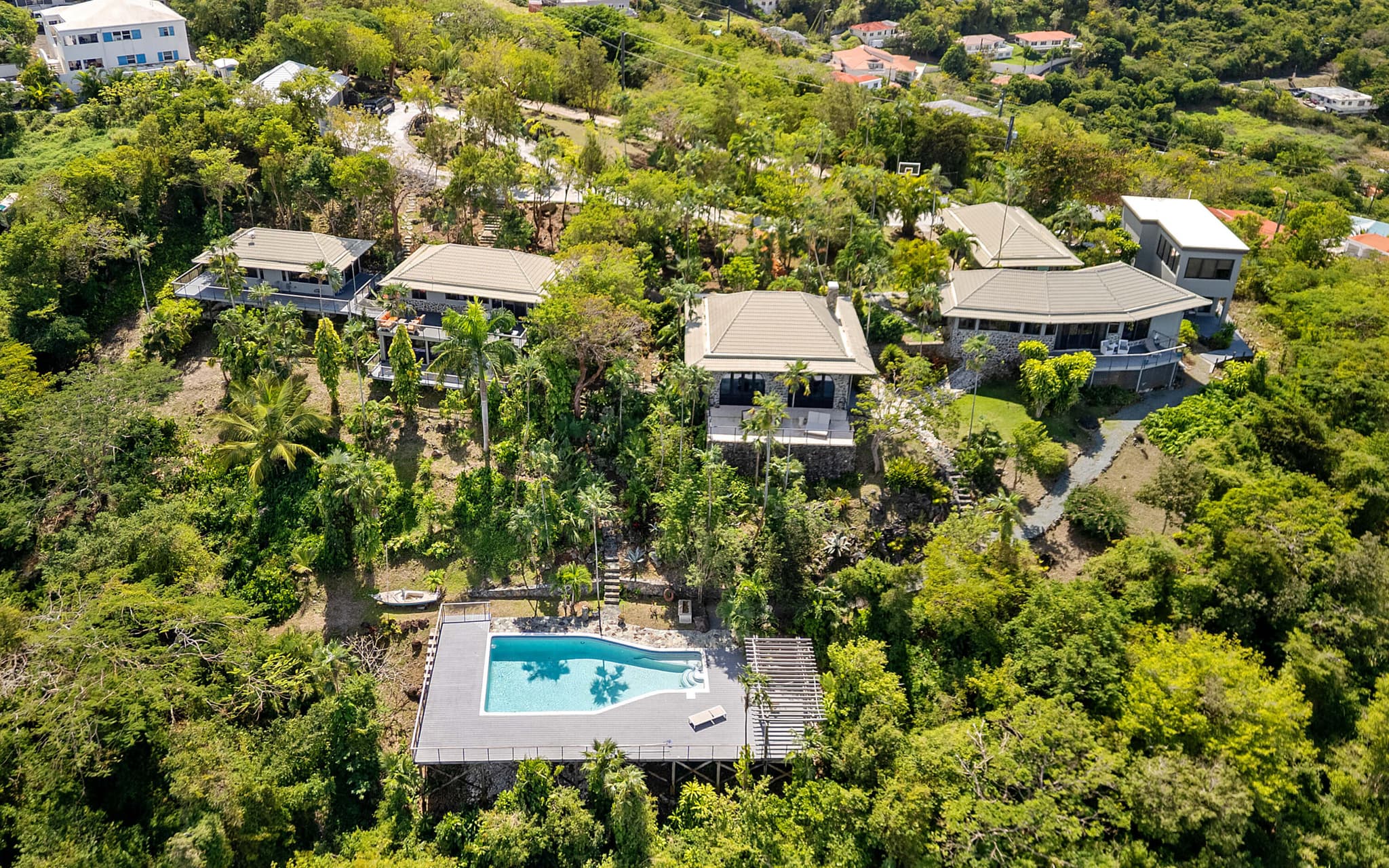 7-Bedroom Home in St. Thomas
