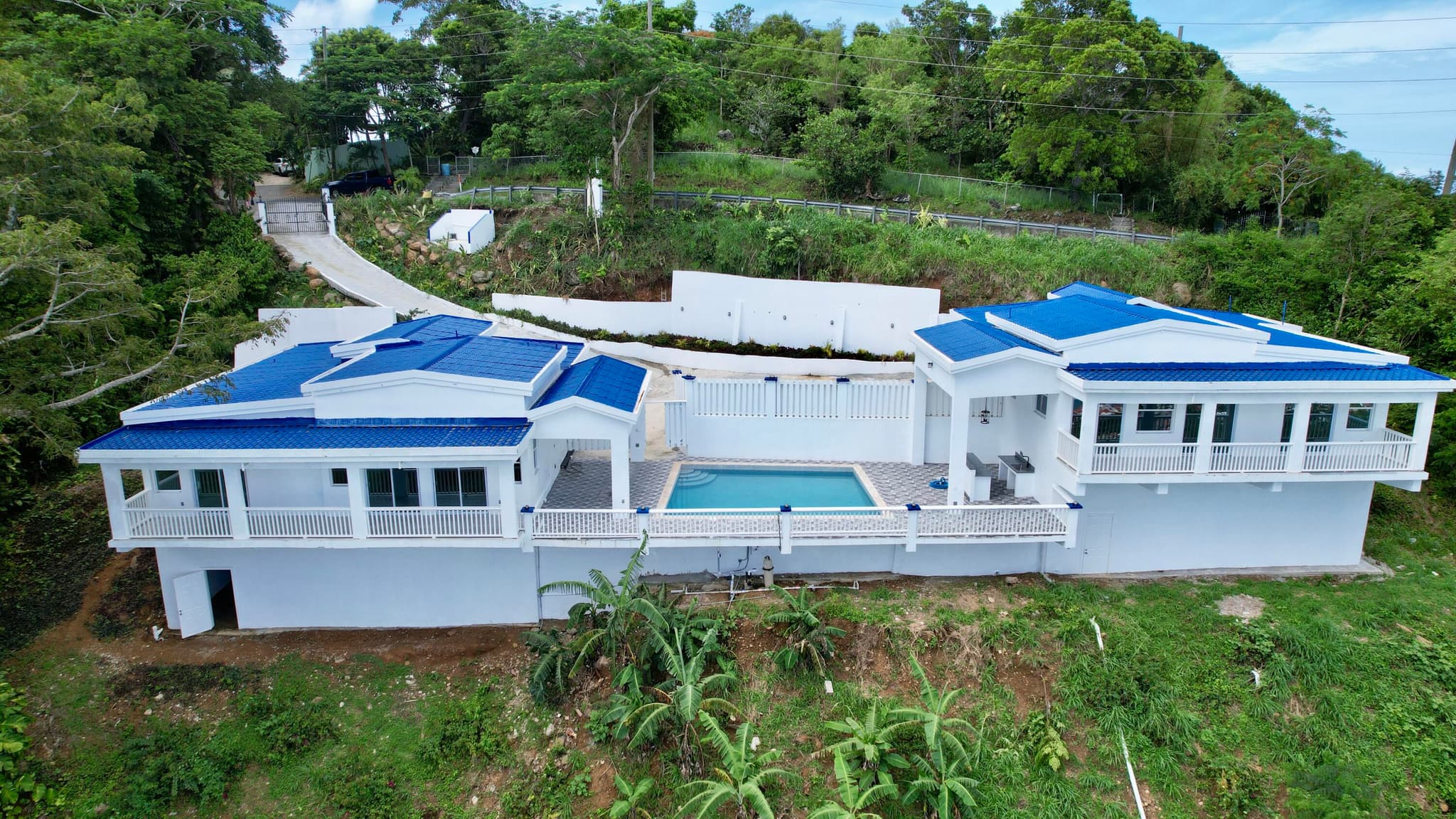 6-Bedroom Home in St. Thomas